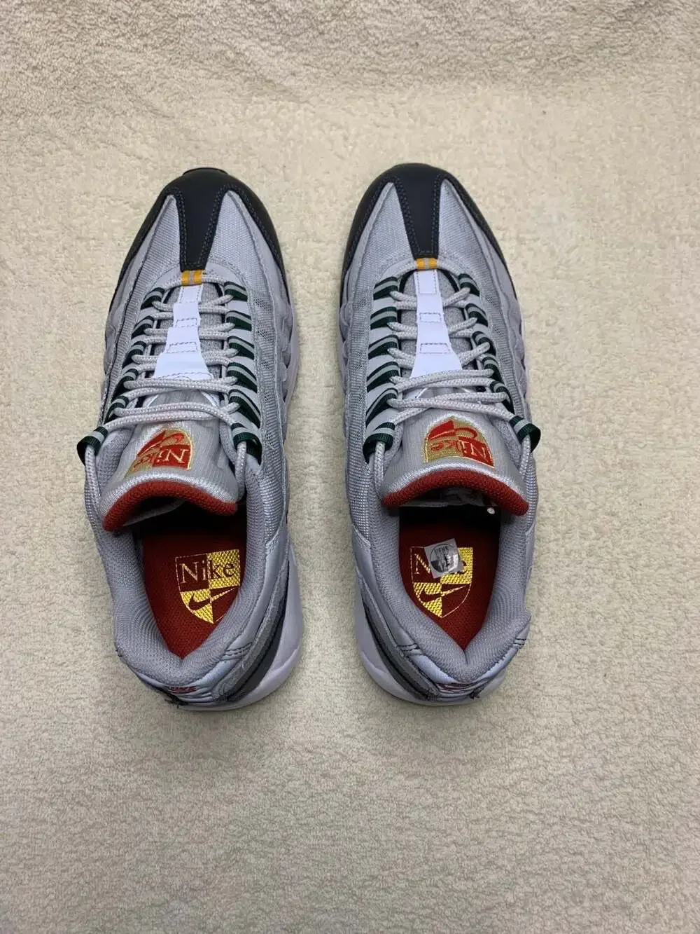 Nike Air Max 95 Essential Men’s Shoes Size 8.5